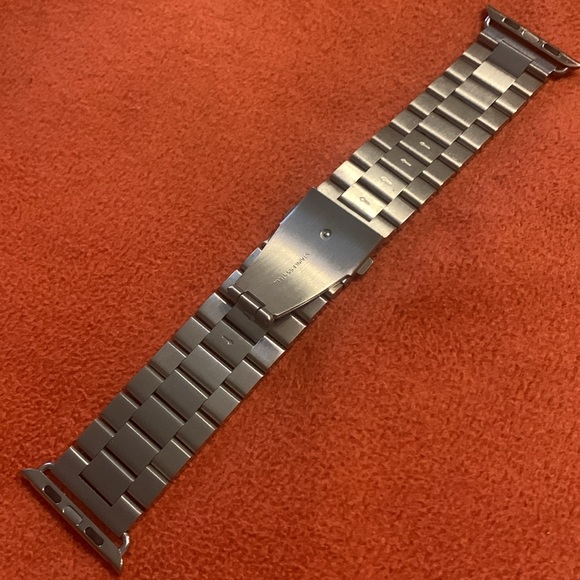 Apple Watch Band Stainless steel and gold 42 mm BRAND NEW !!! - Picture 3 of 4